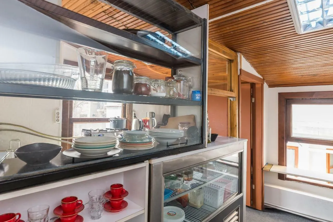 Homestay Sweet Home Galata Istanbul